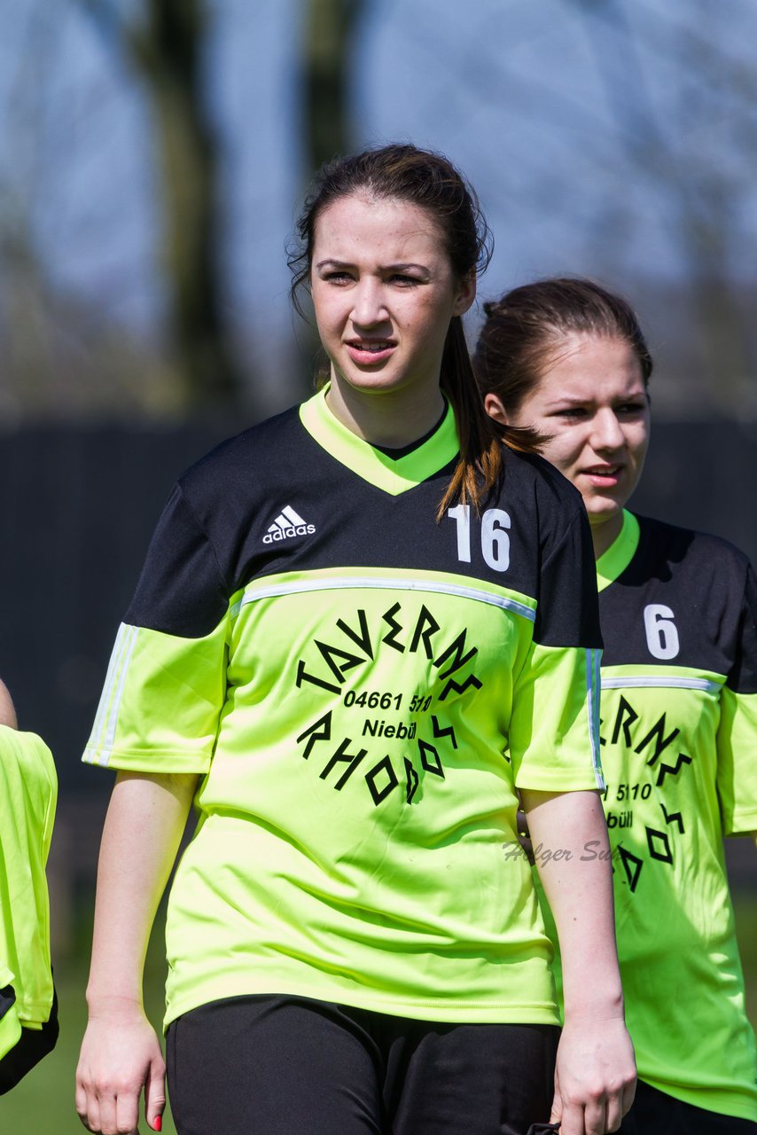 Bild 459 - Frauen SV Frisia 03 Risum Lindholm - Heider SV : Ergebnis: 8:0